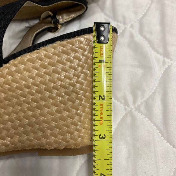 NEW * Open Toe Wedges - Picture 8 of 8